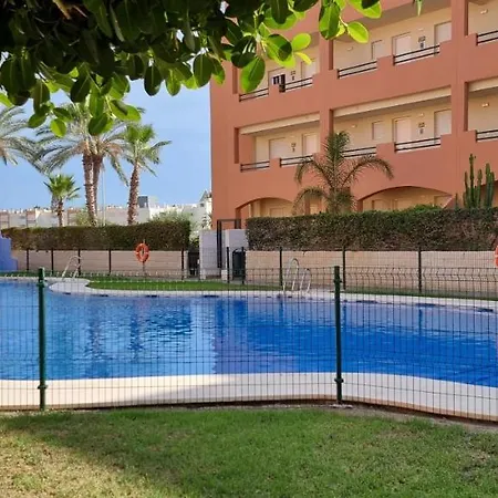 Homes Of Spain, Paraiso Vera Playa, Ed Tahiti, Atico B De 2 Con Piscina Privada En Solarium Y Barbacoa, Pie De Playa Apartment Playas de Vera