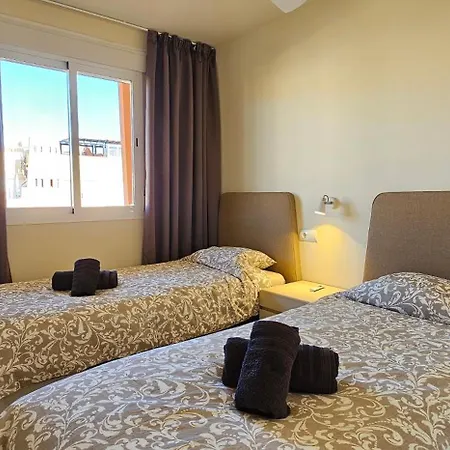 Homes Of Spain, Paraiso Vera Playa, Ed Tahiti, Atico B De 2 Con Piscina Privada En Solarium Y Barbacoa, Pie De Playa * Playas de Vera